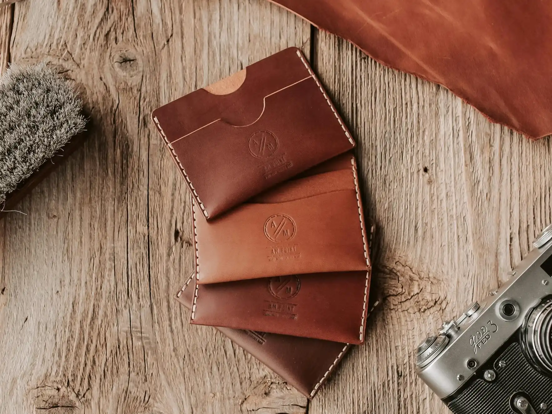 Card Holder Eksklusif