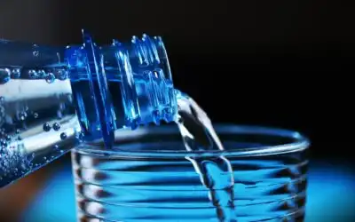 Kenapa Harus Cukup Minum Air Putih?
