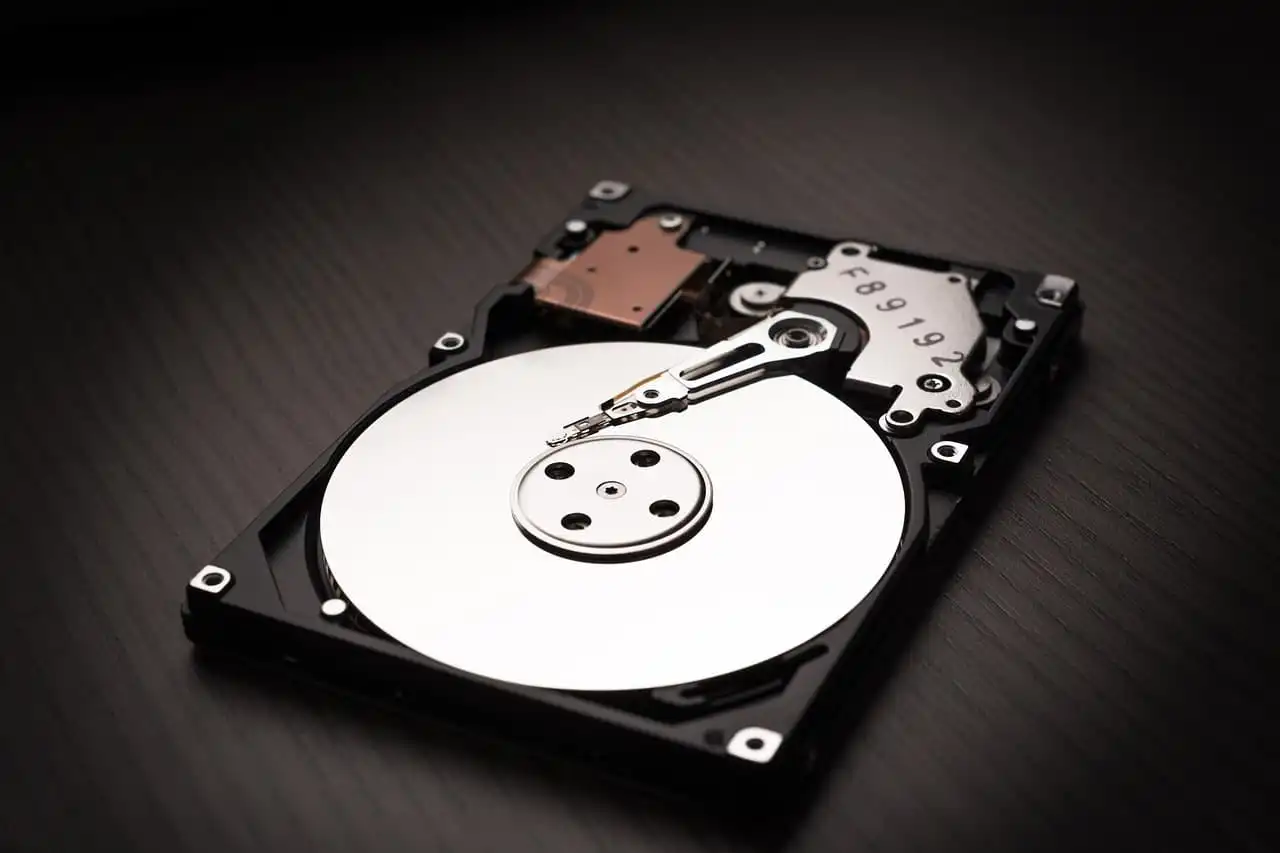 Mengenal Apa Itu Harddisk, Media File Digital Kapasitas Gemuk