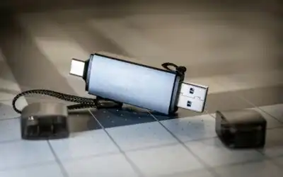 Memilih Flashdisk On The Go yang Tepat