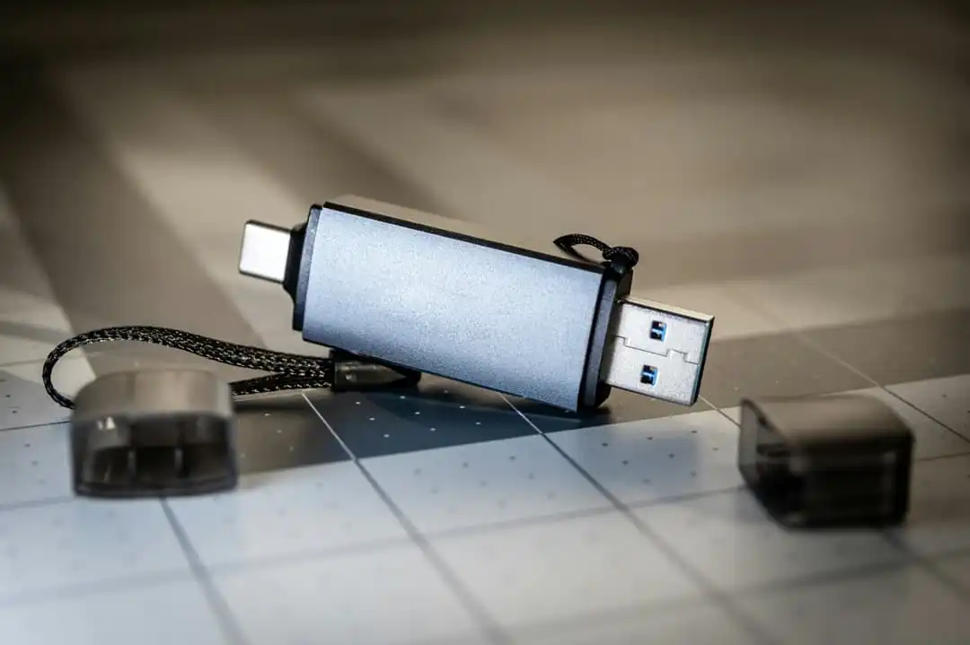 Memilih Flashdisk OTG yang Tepat