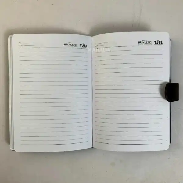 Buku Agenda Berbahan Kulit Dengan Model Jilid Blok Lem Dilengkapi Pengunci Magnet (6)