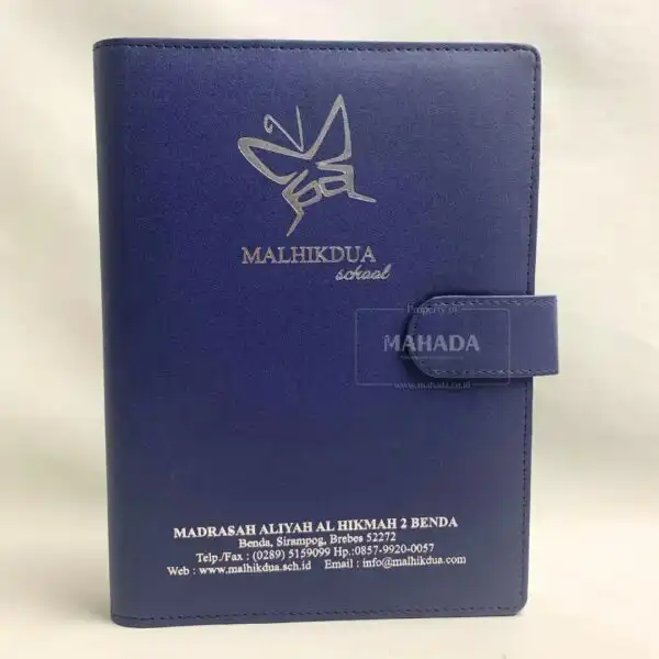 Buku Agenda Berbahan Kulit Model Binder Dengan Pengunci Magnet (2)