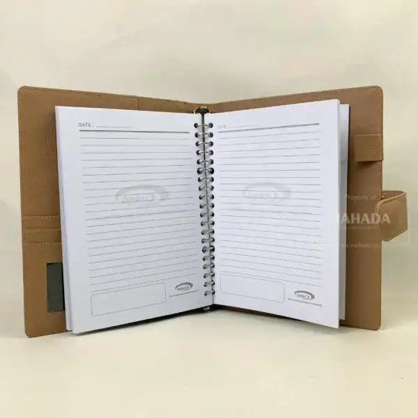 Buku Agenda Berbahan Kulit Model Binder Dengan Pengunci Magnet (8)