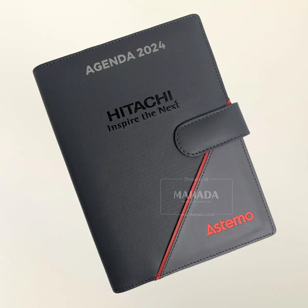 Buku Agenda Dengan Cover Berbahan Kulit Dan Cover Buku Softcover Desain Custom Logo Perusahaan (1)