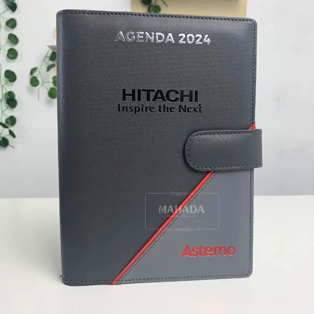 Buku Agenda Dengan Cover Berbahan Kulit Dan Cover Buku Softcover Desain Custom Logo Perusahaan (4)