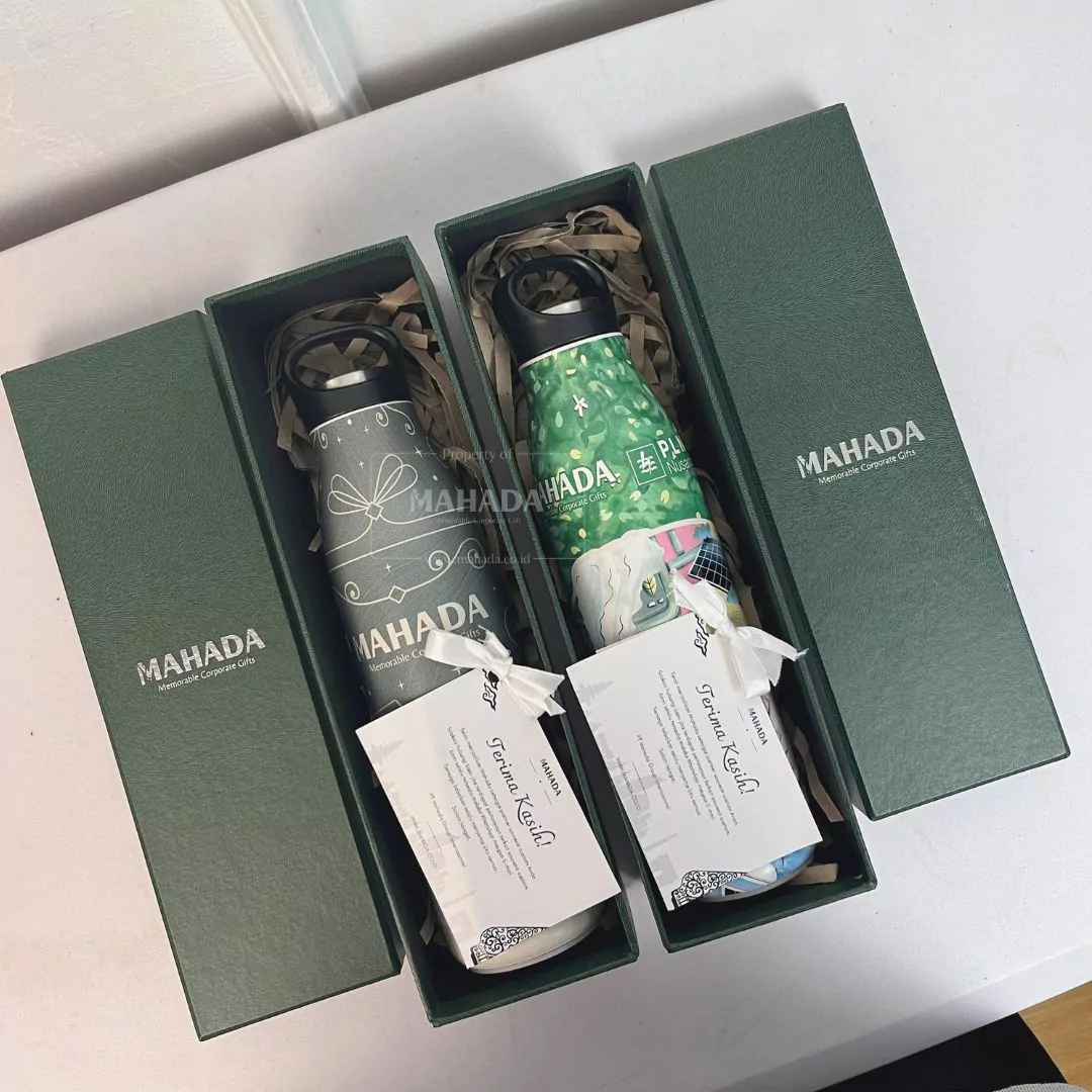 Tumbler Berbahan Stainless Dengan Desain Grafis Custom Full Print Untuk Souvenir (2)