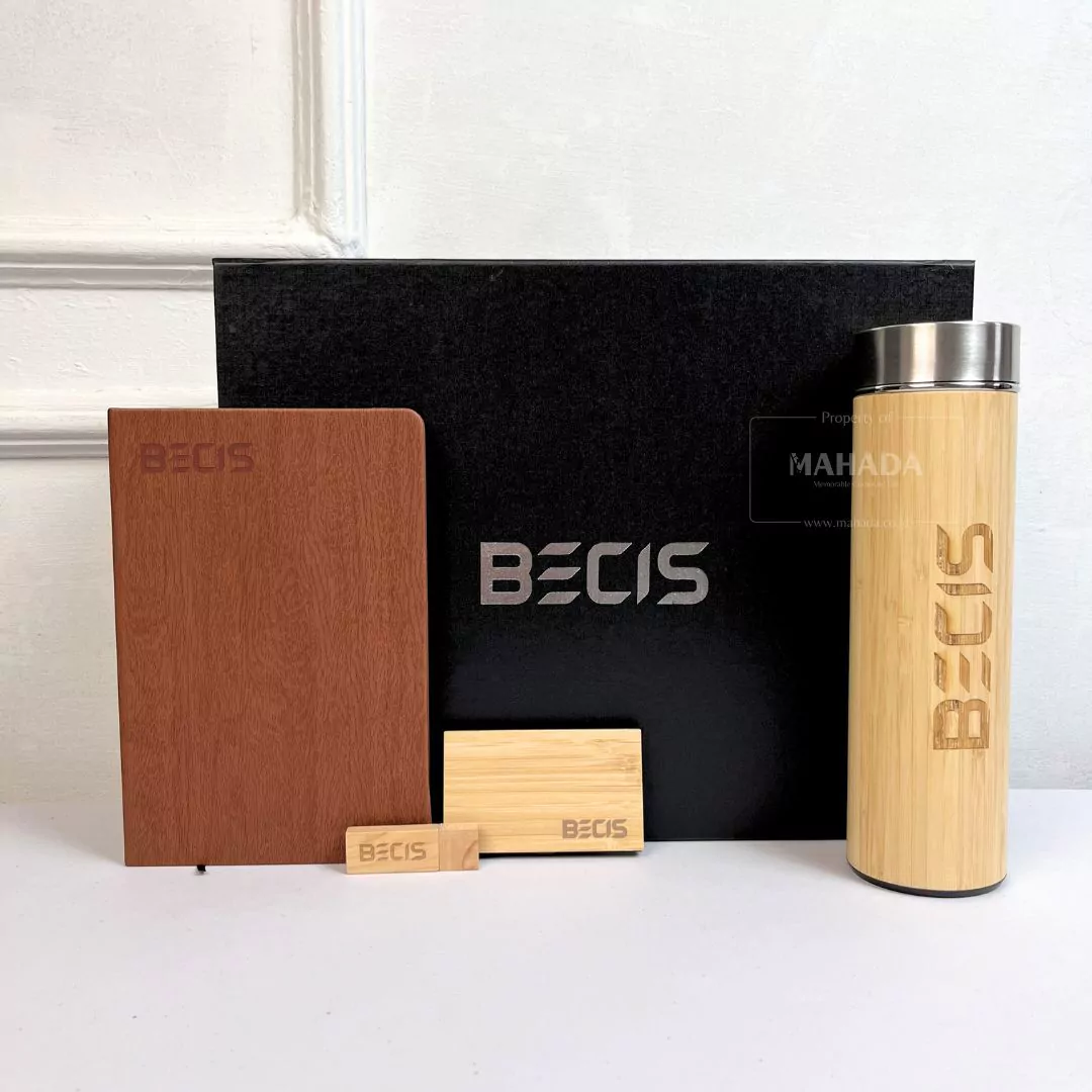 Tumbler Custom Berbahan Dalam Stainless dan Bahan Luar Kayu Dengan LED Suhu (6)