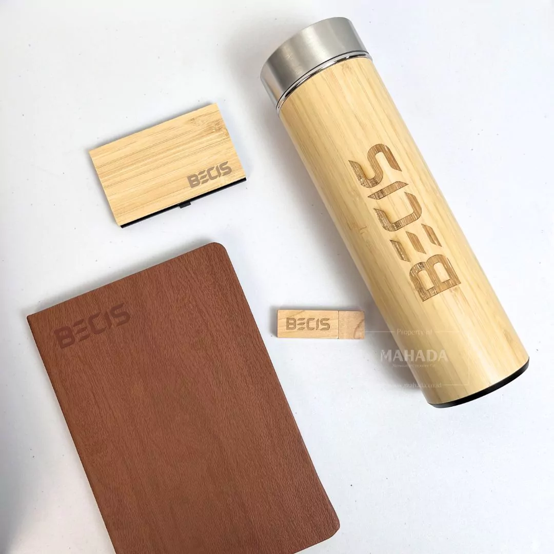 Tumbler Custom Berbahan Dalam Stainless dan Bahan Luar Kayu Dengan LED Suhu (7)