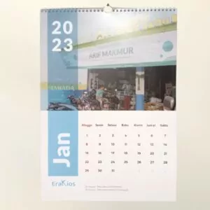 Kalender Dinding 1 Bulan Dengan Desain Custom dan Ring Kawat (1)