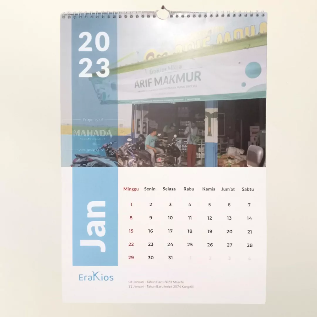 Kalender Dinding 1 Bulan Dengan Desain Custom dan Ring Kawat (1)