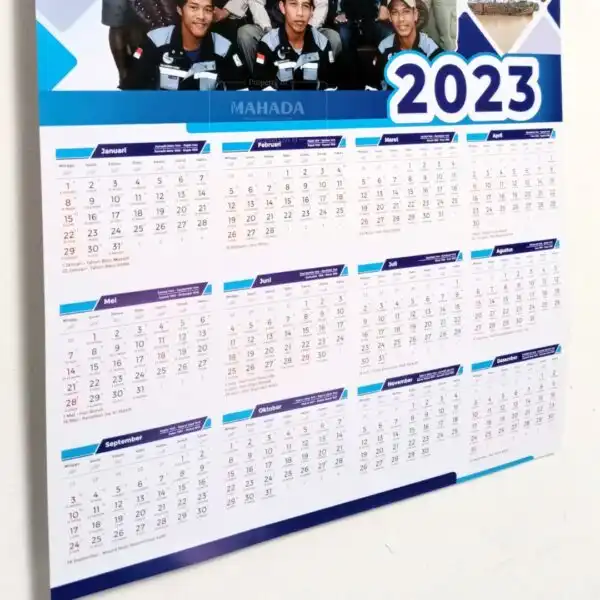 Kalender Dinding 12 Bulan Dengan Desain Custom Perusahaan (2)