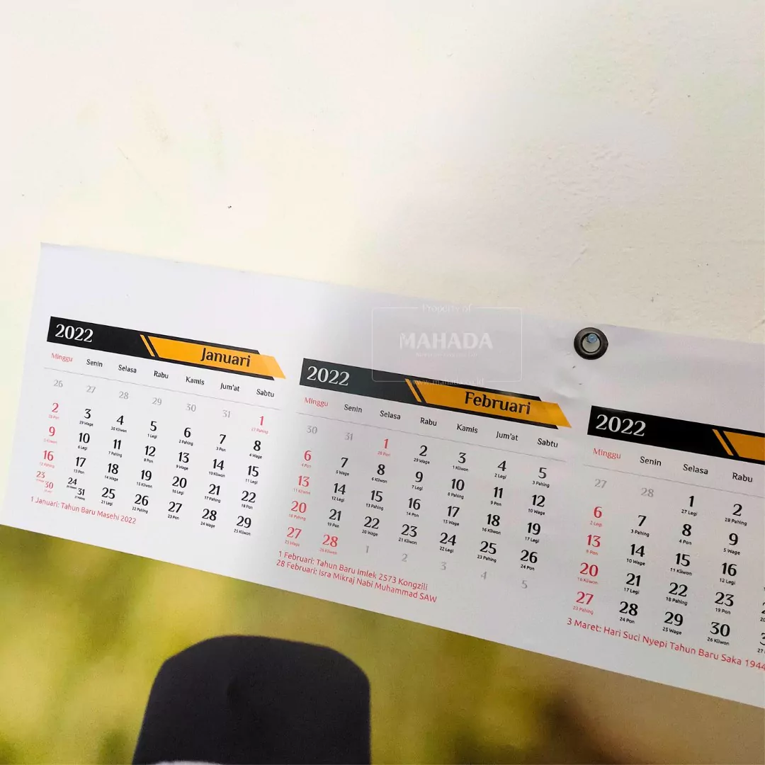 Kalender Dinding 12 Bulan Dengan Desain Custom Perusahaan (7)