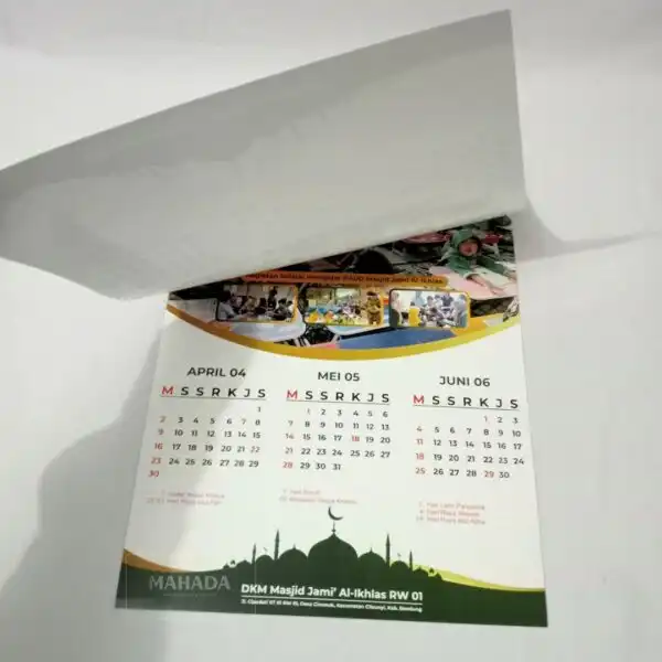 Kalender Dinding 2 Bulan Dengan Desain Custom dan Ring Kawat (4)