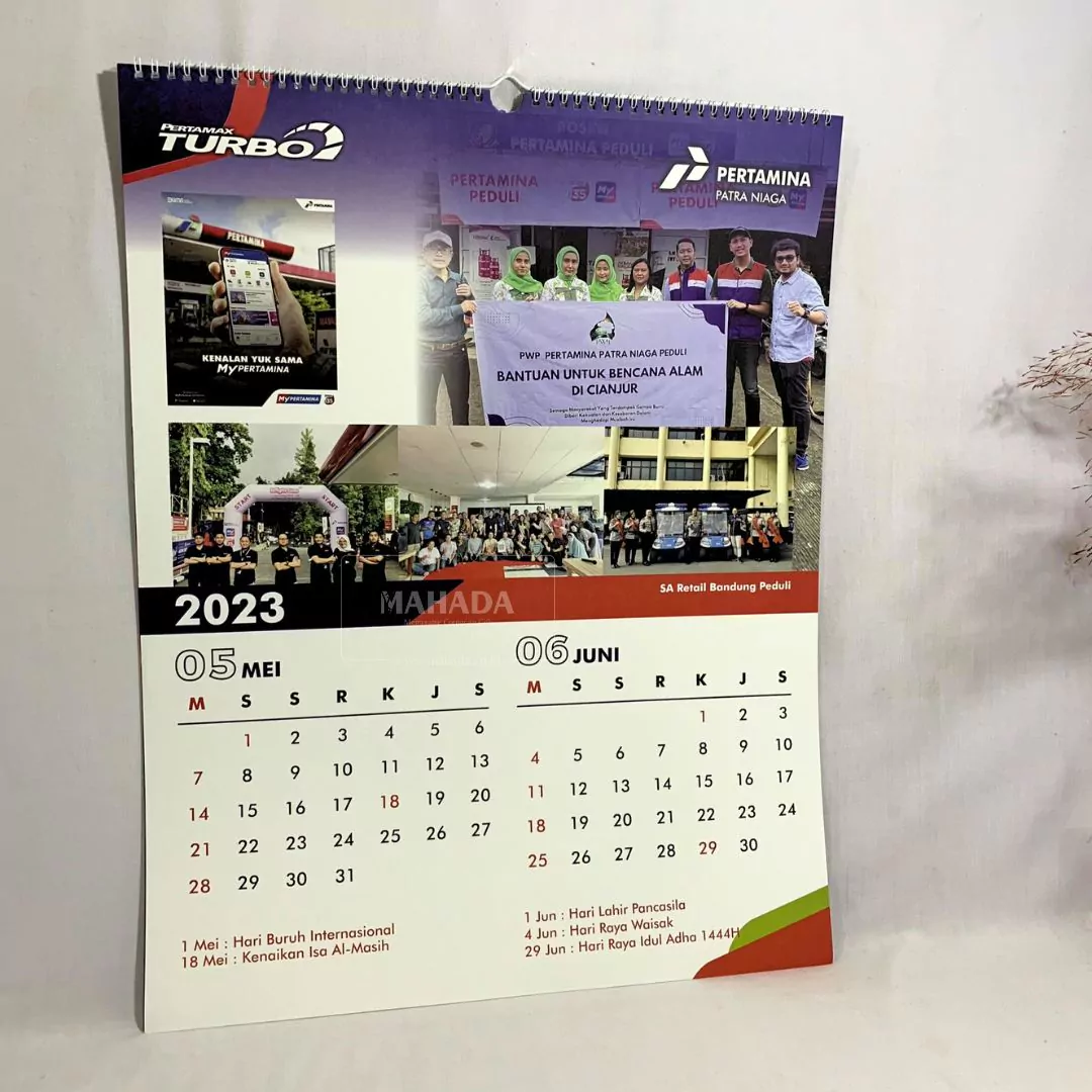 Kalender Dinding 2 Bulan Untuk Souvenir Corporate Perusahaan (3)