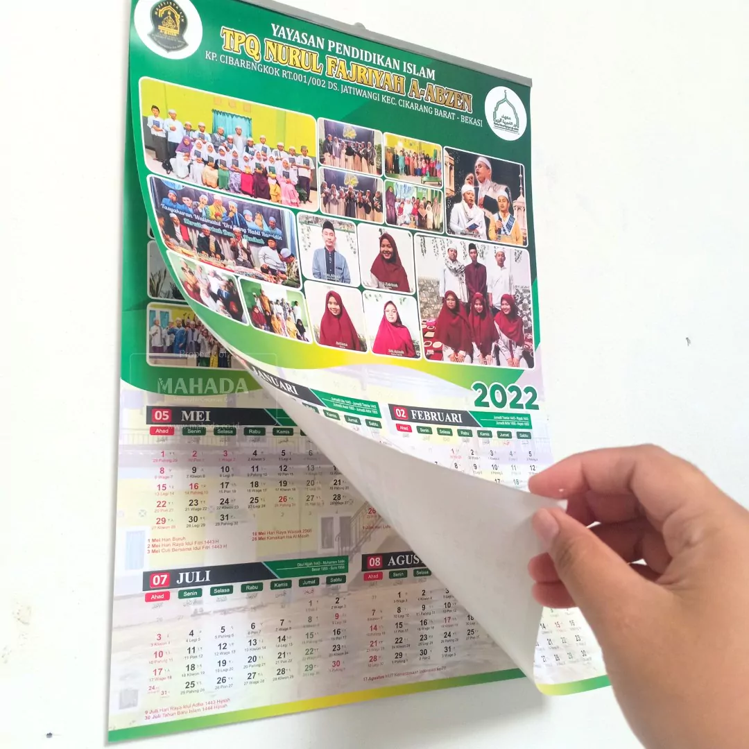 Kalender Dinding 4 Bulan Dengan Desain Custom Perusahaan (8)