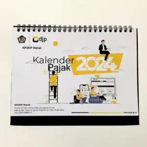 Kalender Meja Dengan Model Landscape Custom Desain Grafis Logo(1)