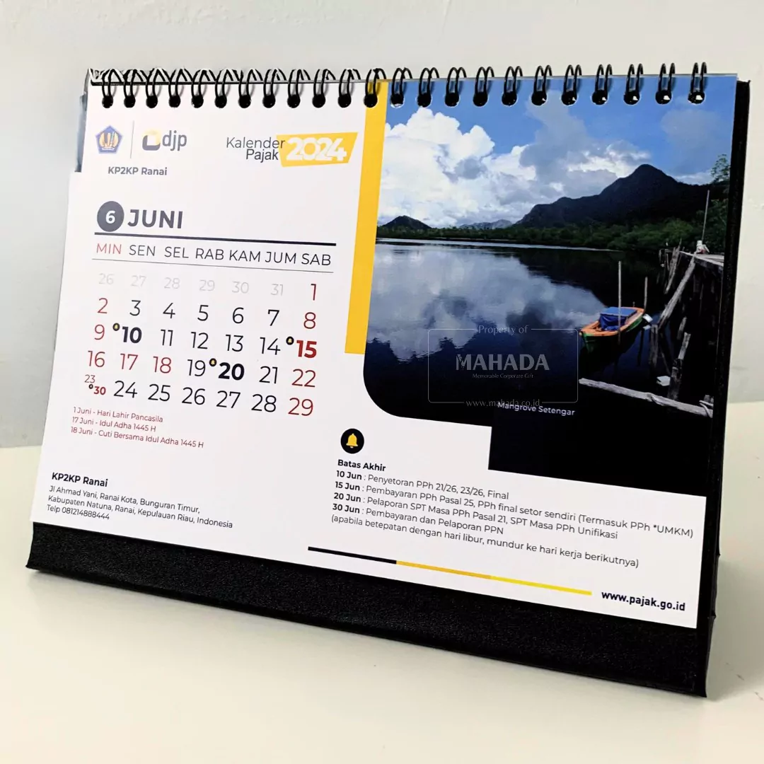 Kalender Meja Dengan Model Landscape Custom Desain Grafis Logo(2)