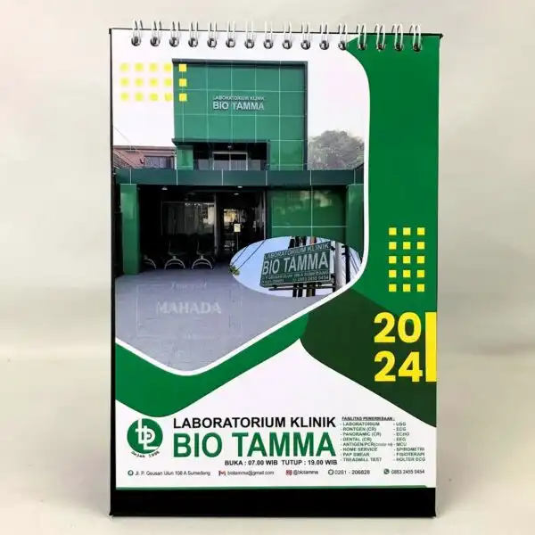 Kalender Meja Dengan Model Portrait Dengan Desain Grafis Custom (3)