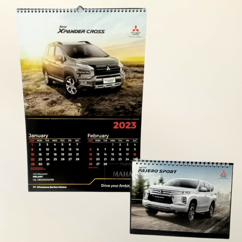 Paket Kalender Dinding dan Kalender Meja Dengan Desain Grafis Custom (1)