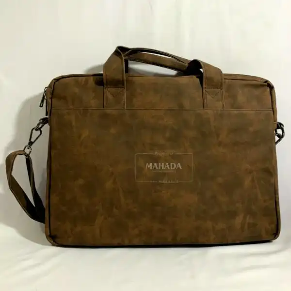 Tas Dengan Tali Selempang Slingbag Berbahan Bahan Kulit Untuk Acara Kantor (7)