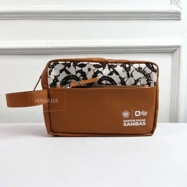 Tas Pouch Berbahan Batik dan Kulit Custom Logo Perusahaan (3)