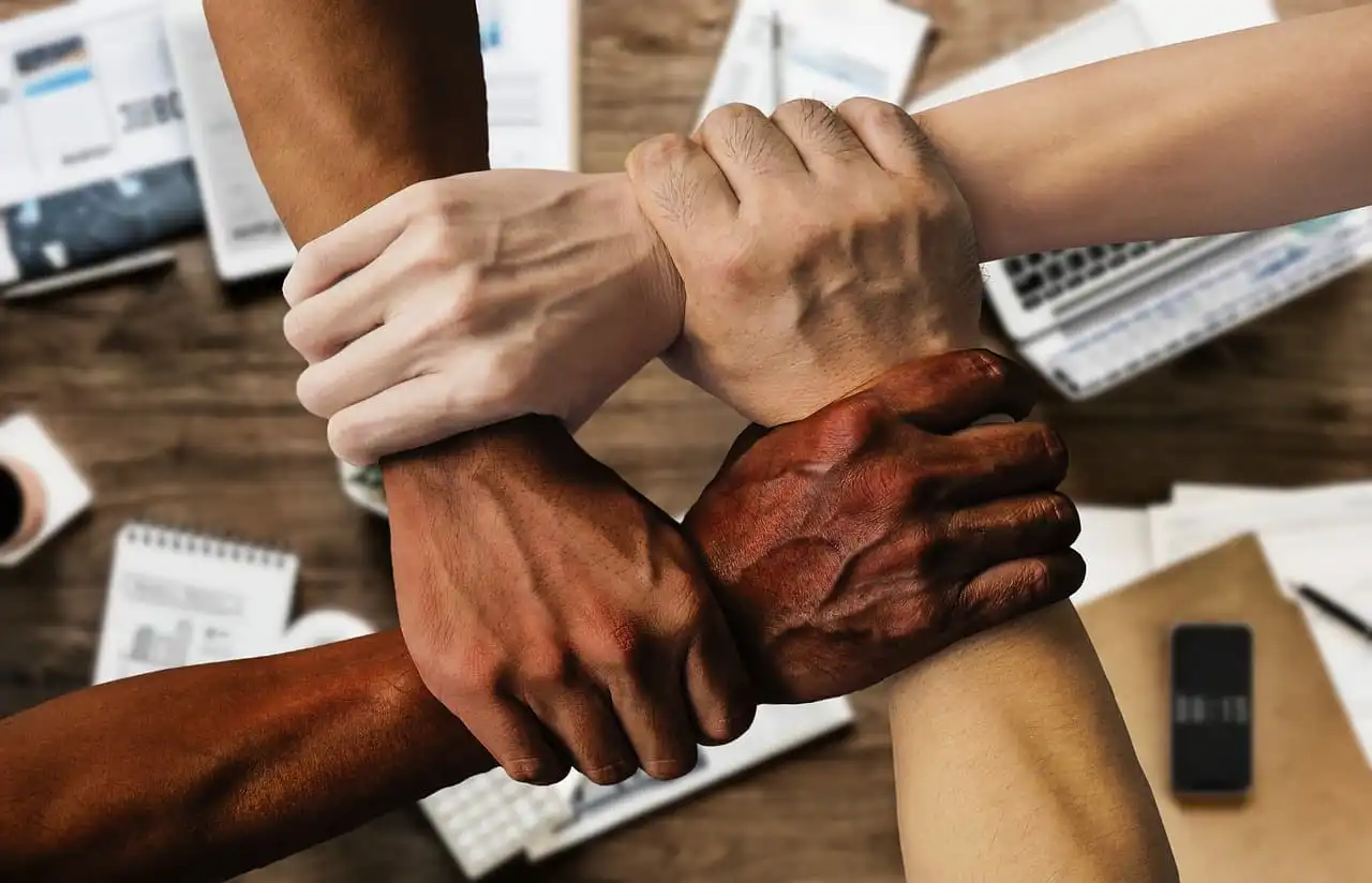 3 Tips Mempersiapkan Acara Gathering Kantor Agar Lebih Asik