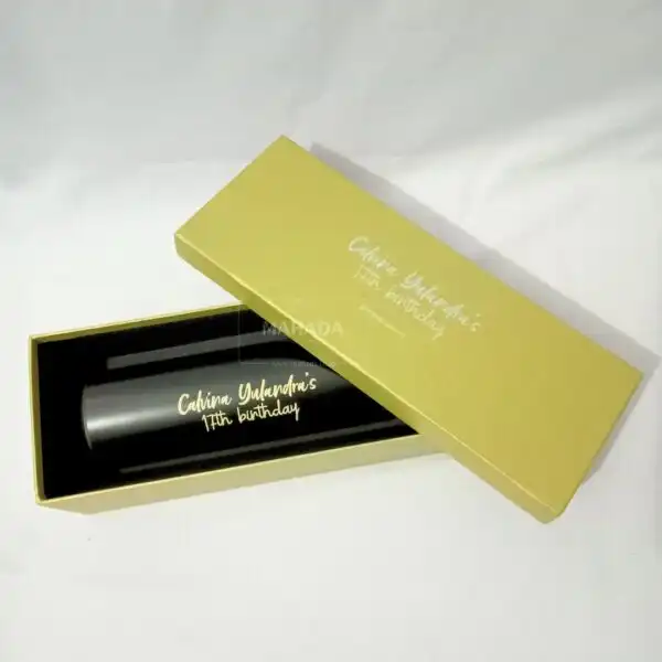 Packaging Box Berbahan Hardbox Untuk Souvenir Botol Tumbler Dengan Custom Logo dan Busa Bagian Dalam (5)