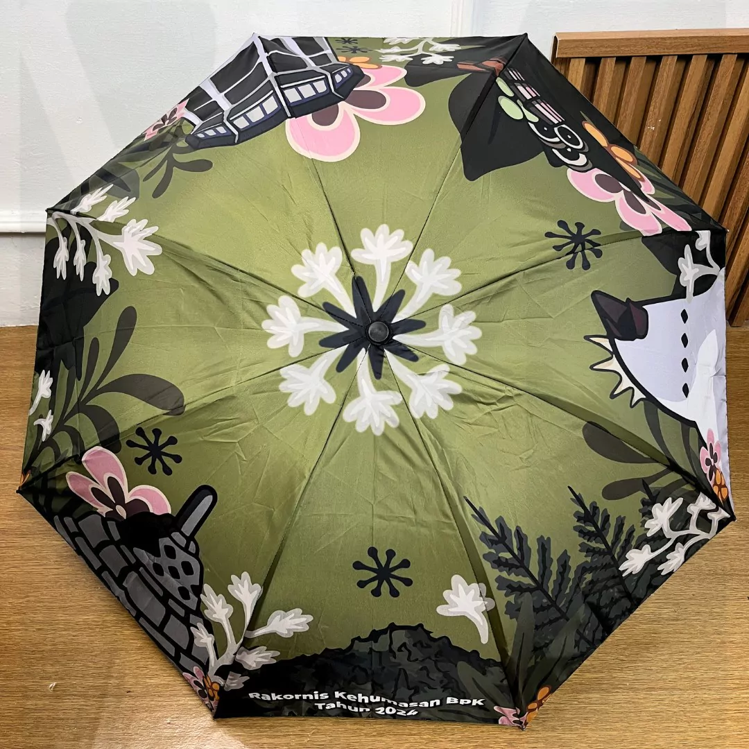 Payung Lipat Dengan Desain Fullprint Custom Logo (2) Payung Lipat Dengan Desain Fullprint Custom Logo (2)