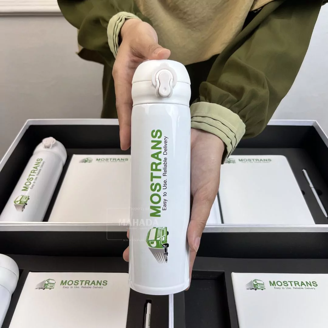 Tumbler Stainless Dengan Mekanisme Tutup Model Flip Custom Desain dan Logo (5)