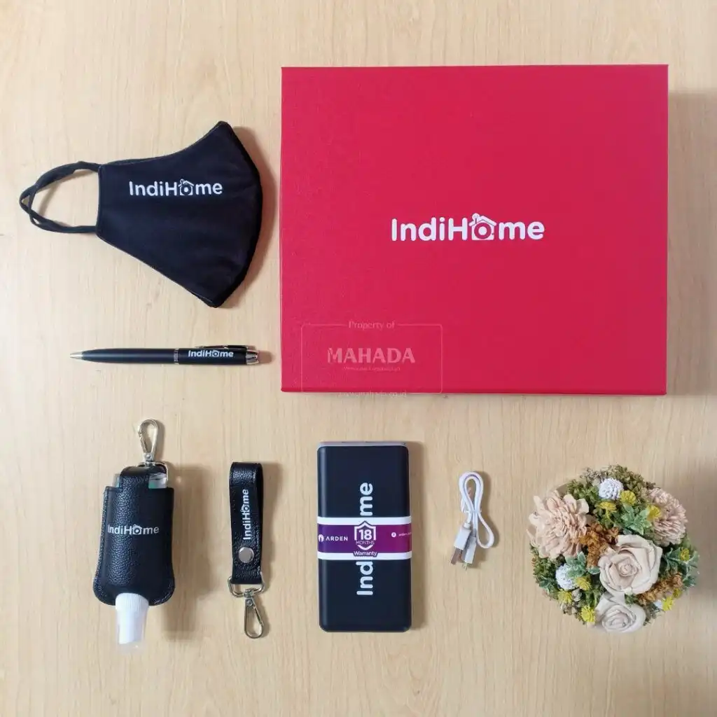 Gift Set 5 Item Custom Souvenir Instansi Packaging Hardbox Dengan Powerbank, Masker, Gantungan Kunci, Pulpen dan Hand Sanitizer (4)