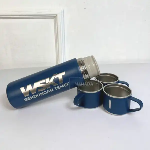 Gift Set Berisi 5 Item Souvenir Buku Agenda, Lunchbox Set, Tumbler, Cardholder, dan Tas Pouch (3)
