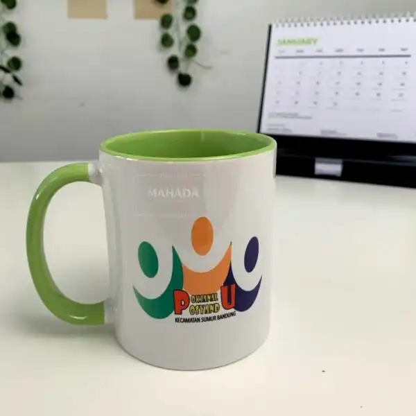 Mug Berbahan Keramik Dengan Logo dan Desain Custom Untuk Souvenir (6)