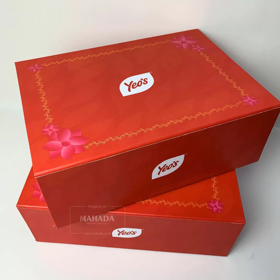 Packaging Box Berbahan Hardbox Dengan Magnet Untuk Pengunci Box Custom Desain Grafis (8)