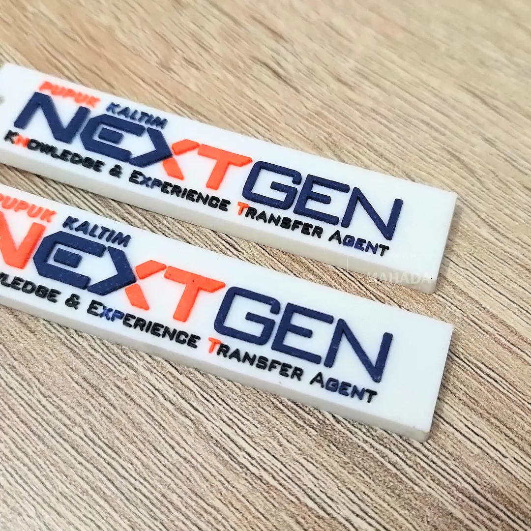 Gantungan Kunci Berbahan Karet Dengan Custom Logo Perusahaan Untuk Souvenir (4)