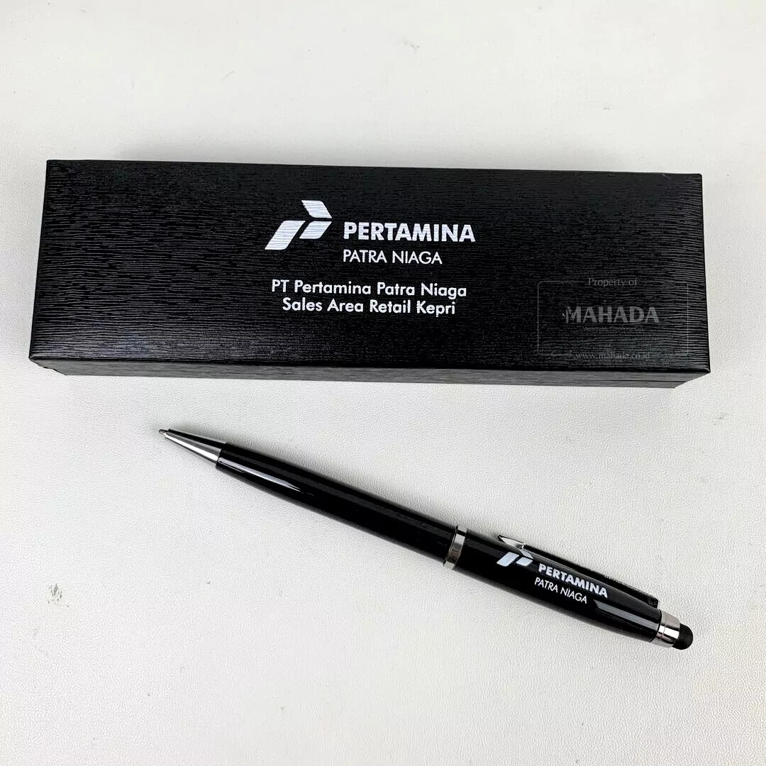 Kalender Meja Dengan Model Landscape Custom Desain Grafis Logo(4)