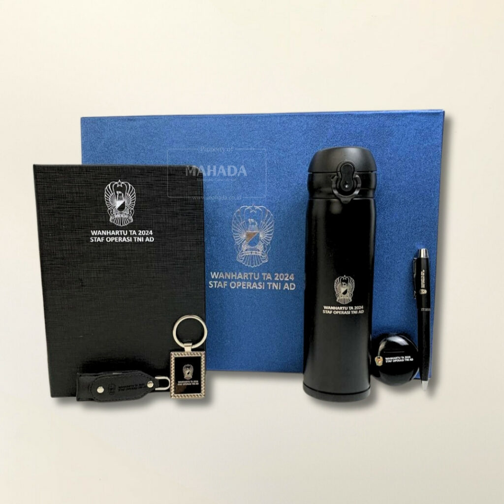 Gift Set 6 Item Custom Souvenir Pemerintahan Packaging Hardbox Dengan Buku Agenda, Tumbler, Pulpen, TWS, Gantungan Kunci, dan Flashdisk Bagian Depan