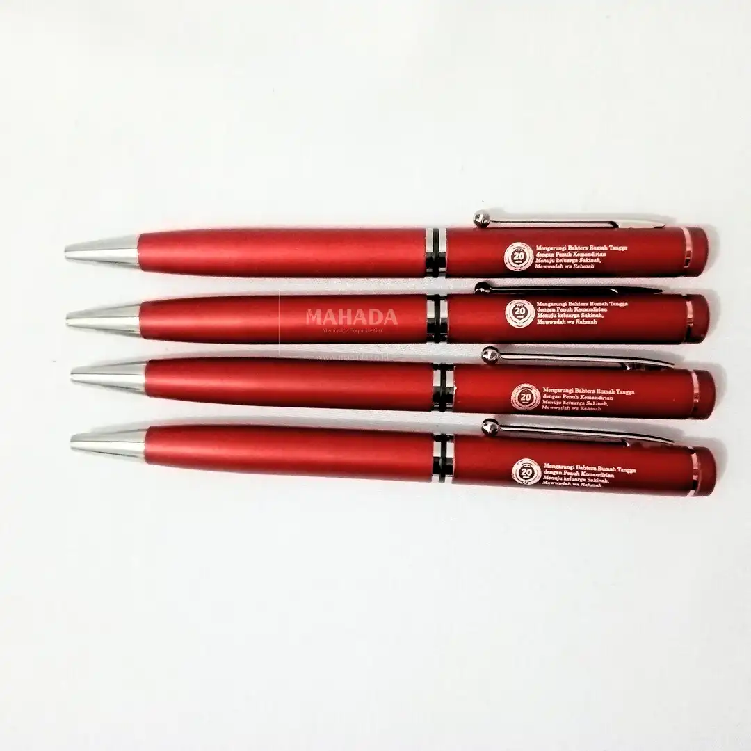 Seminar Kit 4 Berisi Pulpen Plastik