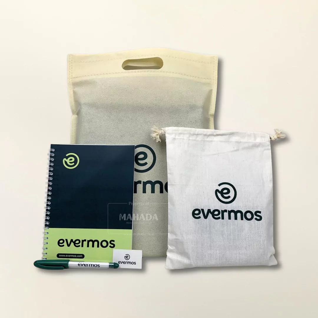 Seminar Kit 5 Berisi Goodiebag, Pouch, Pulpen, Sticker, dan Buku Agenda (2) Seminar Kit 5 Berisi Goodiebag, Pouch, Pulpen, Sticker, dan Buku Agenda (2)