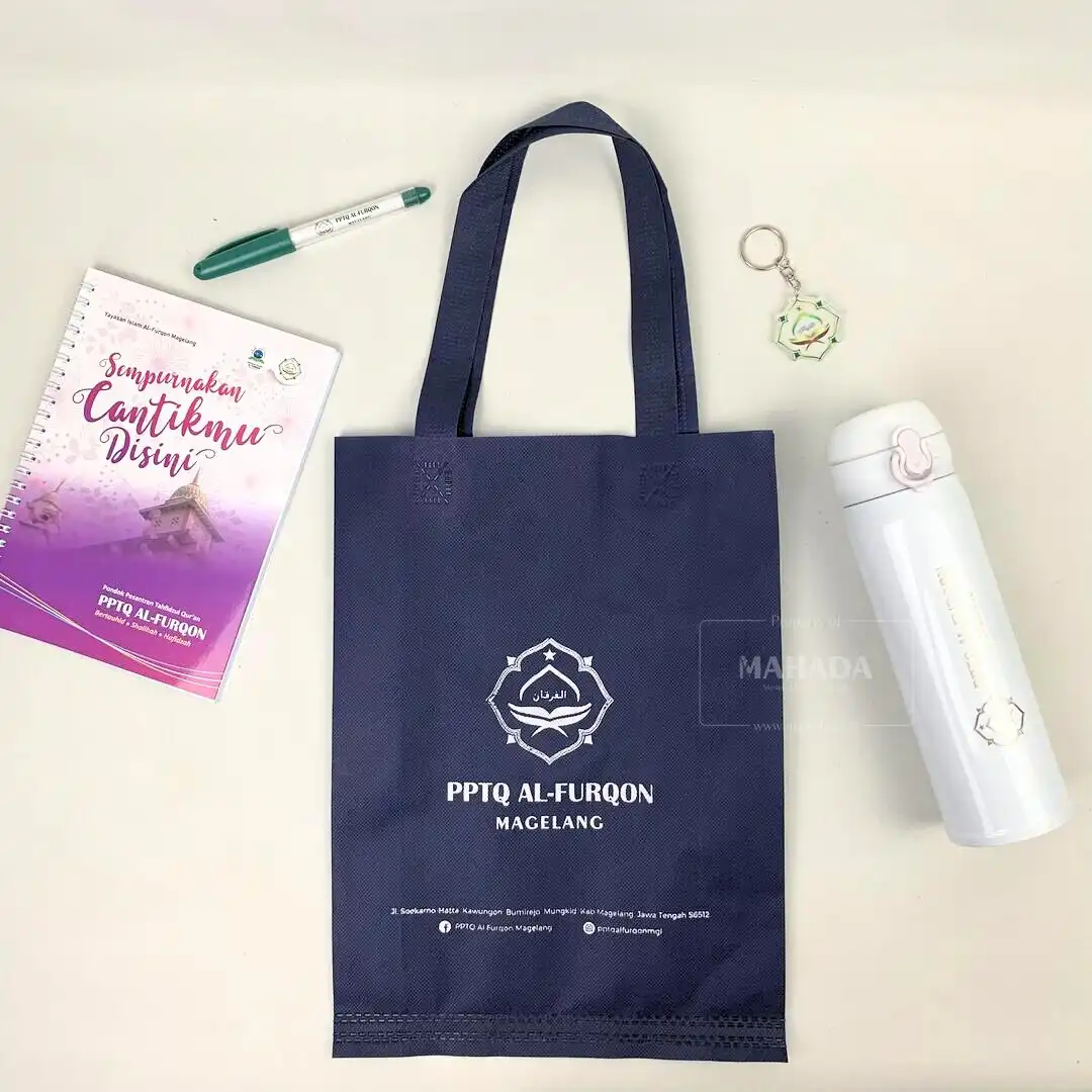 Seminar Kit 5 Berisi Goodiebag, Tumbler, Buku Agenda, Pulpen, dan Gantungan Kunci (2)