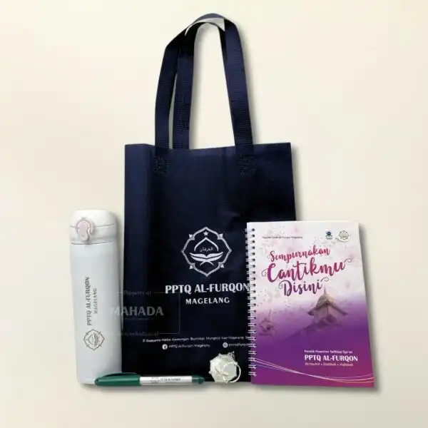 Seminar Kit 5 Berisi Goodiebag Tumbler Buku Agenda Pulpen dan Gantungan Kunci.jpg