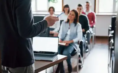 Contoh 15 Tema Seminar Kecantikan