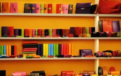 9 Rekomendasi Souvenir Kantor Terbaik