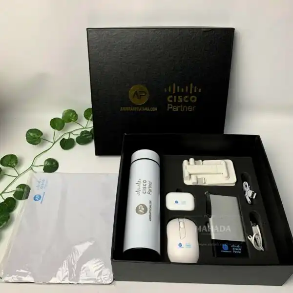 Gift Set 6 Item Custom Souvenir Acara Packaging Hardbox Berisi Mousepad, Powerbank, TWS, Phone Holder, Mouse dan Tumbler Stainless (3)