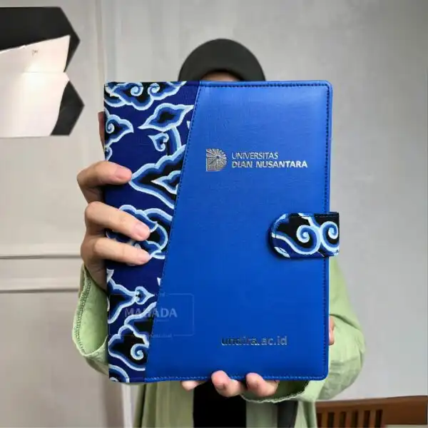 Gift Set 5 Item Berisi Buku Agenda Batik, Pulpen, Totebag, Tumbler Stainless dan E Money (6)