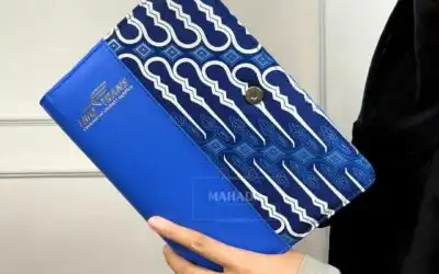 Souvenir Buku Agenda Bernuansa Batik